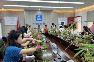 颜骏凌谈对卡塔尔：机会在自己手上，只要我们踢好还是有机会出线